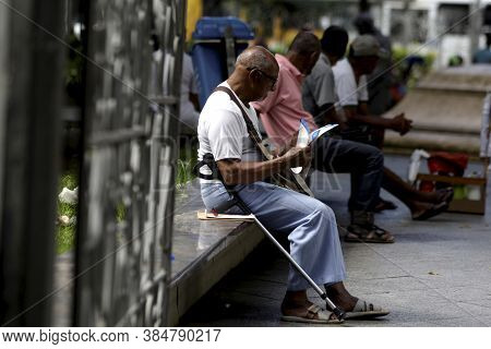 Salvador, Bahia / Brazil - May 19, 2017: Elderly People Are Seen At The Piedade Square In Salvador C