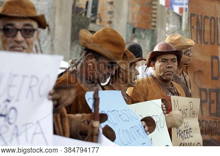 Salvador, Bahia / Brazil - July 2, 2015: Cowboys Protest The Ban On The Use Of Horses During The Jul