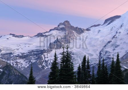 สนธยา Mt Ranier