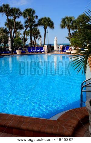 Resort Hotellin uima-allas