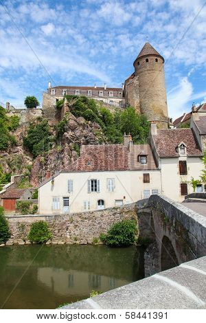 Semur-en-auxois, Burgundy