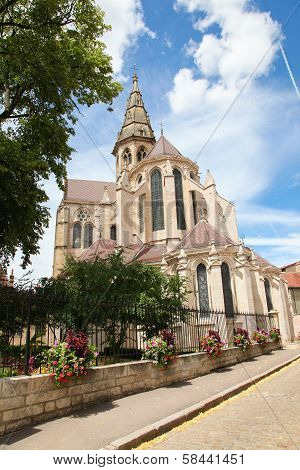Semur-en-auxois, Burgundy
