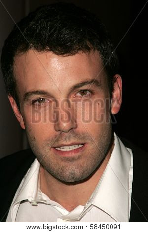 LOS ANGELES - NOVEMBER 15: Ben Affleck at the Los Angeles Premiere of 