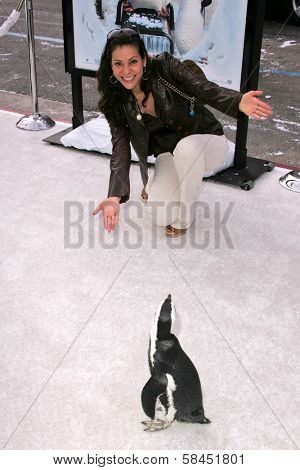 LOS ANGELES - NOVEMBER 12: Constance Marie at the world premiere of 