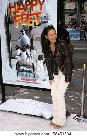 LOS ANGELES - NOVEMBER 12: Constance Marie at the world premiere of 