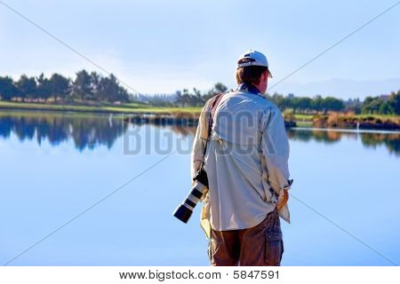 Assistir reflexões no Lago