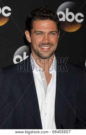 LOS ANGELES - JUL 15:  Ryan Paevey at the ABC July 2014 TCA at Beverly Hilton on July 15, 2014 in Beverly Hills, CA