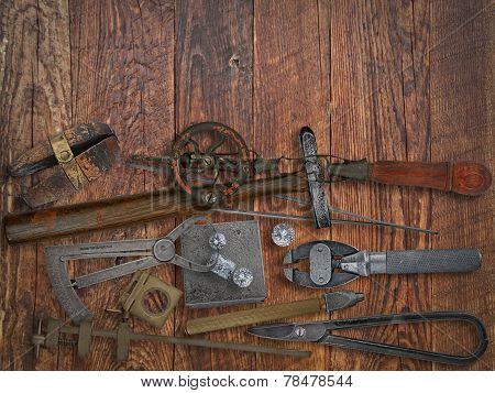 Vintage Jeweler Tools And Diamonds