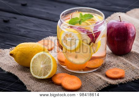 Infused Water Mix Of  Apple, Lemon And Carrot