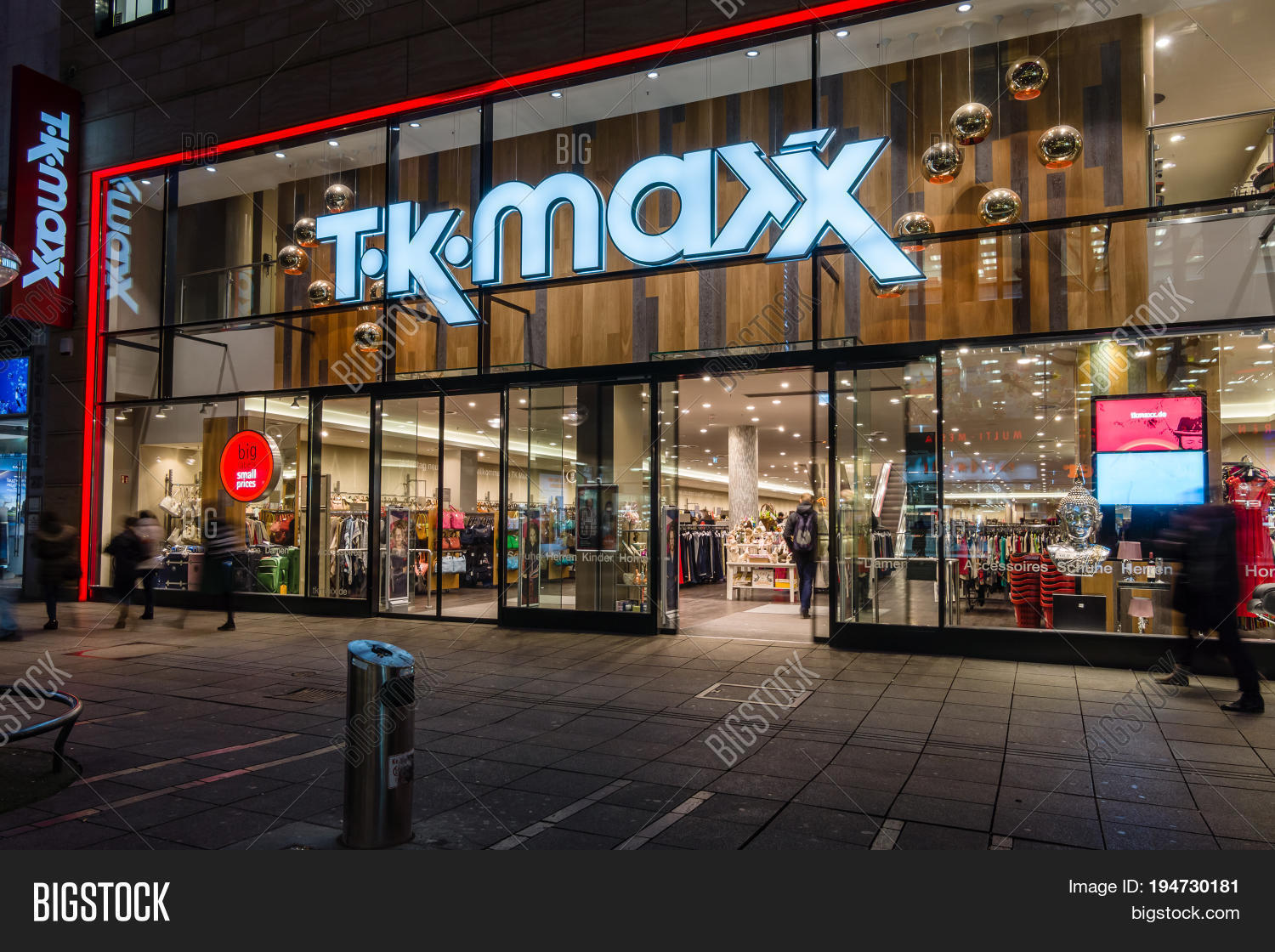 T k max. Тк макс германия. Tk maxx logo. K. Tk maxx logo.