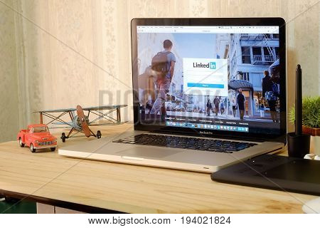 CHIANG MAI THAILAND JAN 16 2017 : Apple Macbook pro with page social network service LinkedIn on the screen.