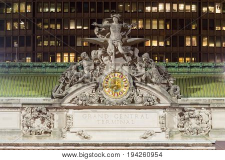 Grand Central Terminal Facade From Park Avenue