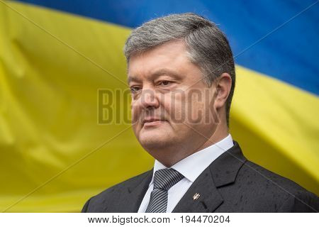Petro Poroshenko And Rex Tillerson