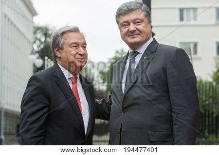 Petro Poroshenko And Un Secretary General Antonio Guterres