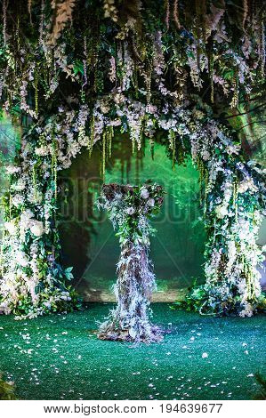 Decorated arches for the wedding romantic ceremony
