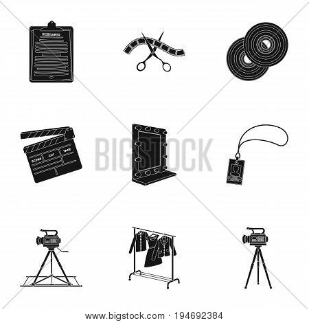 A movie camera, a floodlight, a chromakey and other equipment for the cinema.Making movie set collection icons in black style vector symbol stock illustration .