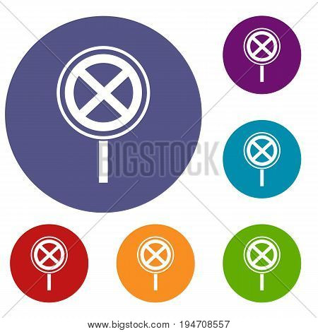 No stopping and parking sign icons set in flat circle reb, blue and green color for web
