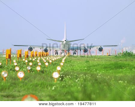 Aereo pronto per decollare