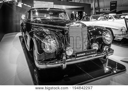 STUTTGART GERMANY - MARCH 18 2016: Vintage car Mercedes-Benz 300 Sc Coupe (W188 II) 1956. Europe's greatest classic car exhibition 