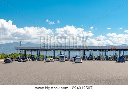 Portmore, Jamaica - March 19 2019: Lanes Of Cars In Traffic At The Portmore Toll Plaza On The Causew