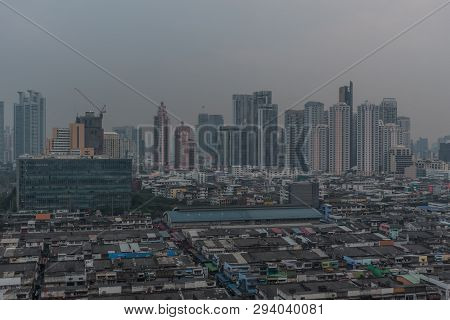 Smog Pm2.5 Dust Exceed Standard Value Of Bangkok