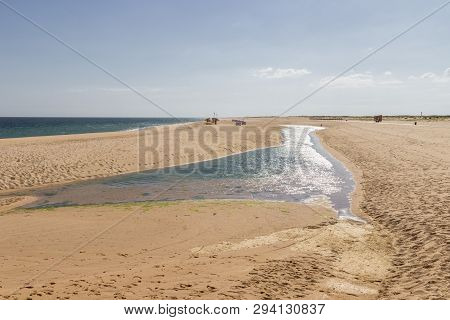 Ilha Deserta In Faro In Algarve (portugal)