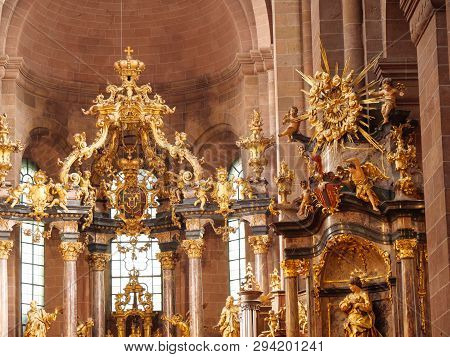 the City and the cathedral of Mainz in germany