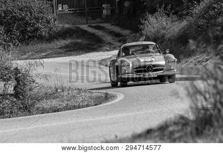 Pesaro Colle San Bartolo , Italy - May 17 - 2018 : Mercedes-benz 300 Sl CoupÉ (w198) 1955 On An Old 