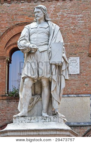 Guercino Statue. Cento. Emilia-Romagna. Italien.