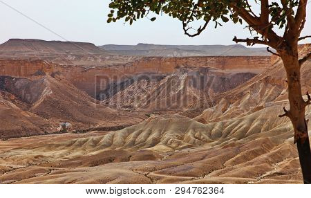 Machtesh Ramon - Erosion Crater In The Negev Desert, The Most Picturesque Natural Landmark Of Israel