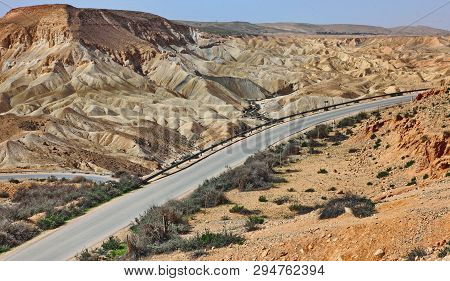 Machtesh Ramon - Erosion Crater In The Negev Desert, The Most Picturesque Natural Landmark Of Israel