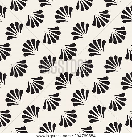 Vector Seamless Pattern. Repeating Geometric Design. Monochrome Modern Background.