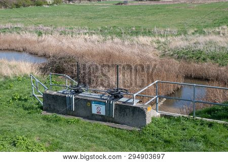 Wrabness Suffolk Uk  - 1 April  2019:  Flood Control Sluice For Water Management