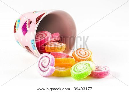 Sortiment barevné ovocné želé bonbóny