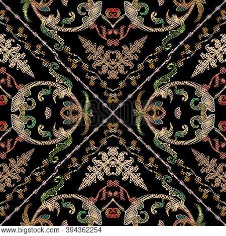 Baroque Embroidery Vector Seamless Pattern. Geometric Abstract Striped Tapestry Background. Grunge S