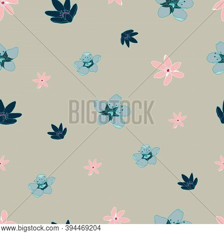 Colorful Blossoming Flowers Seamless Pattern Beige Print