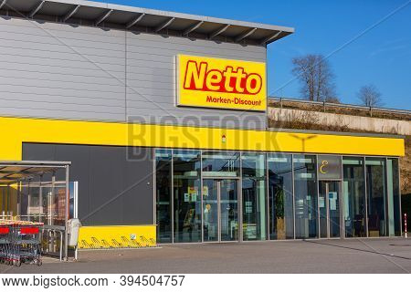 Passau / Germany - November 8, 2020: Branch Logo Of Netto. Netto Marken-discount Is A German Discoun