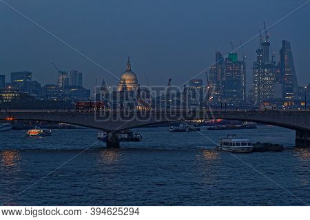 London, Great Britain, April 21, 2018 : The Night Falls On Thames River In London City Center.