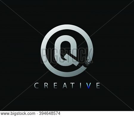 Letter Q Digital Network , Technology And Digital Abstract Line Network Circuit Vector Logo. .