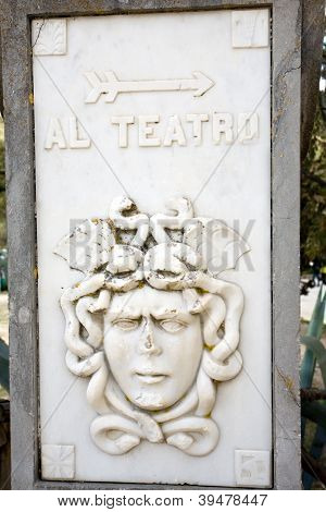 Direzione a teatro
