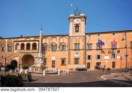 Tarquinia, Italy - 18 September 2020: Fountain And Town Hall In The Square Of Tarquinia (italy)