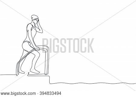One Single Line Drawing Of Young Sporty Fit Swimmer Woman Practice Swimming In Indoor Pool Sport Cen