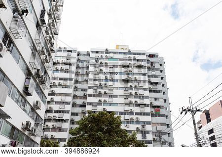 Nonthaburi, Thailand-november 7, 2020: The Residential District Of Condominium Muang Thong Thani On 