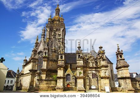 Parafia zamyka się w Saint Thégonnec. Francja