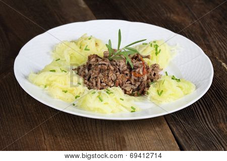 Spaghetti Squash With Mincemeat