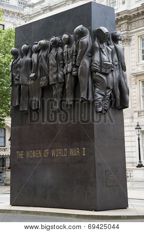 Monument To The Women Of World War Ii