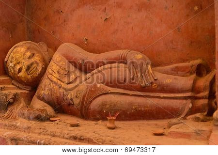Lying Buddha Statue, Myanmar