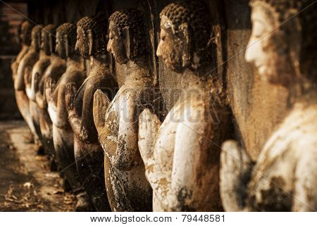 ancient buddha statue