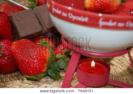 Fondue Chocolate Covered Strawberries