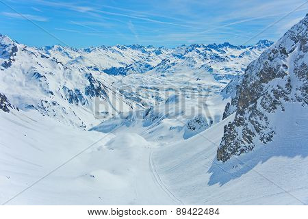 Lech Zurs Ski Resort, Arlberg, Tyrol, Austria